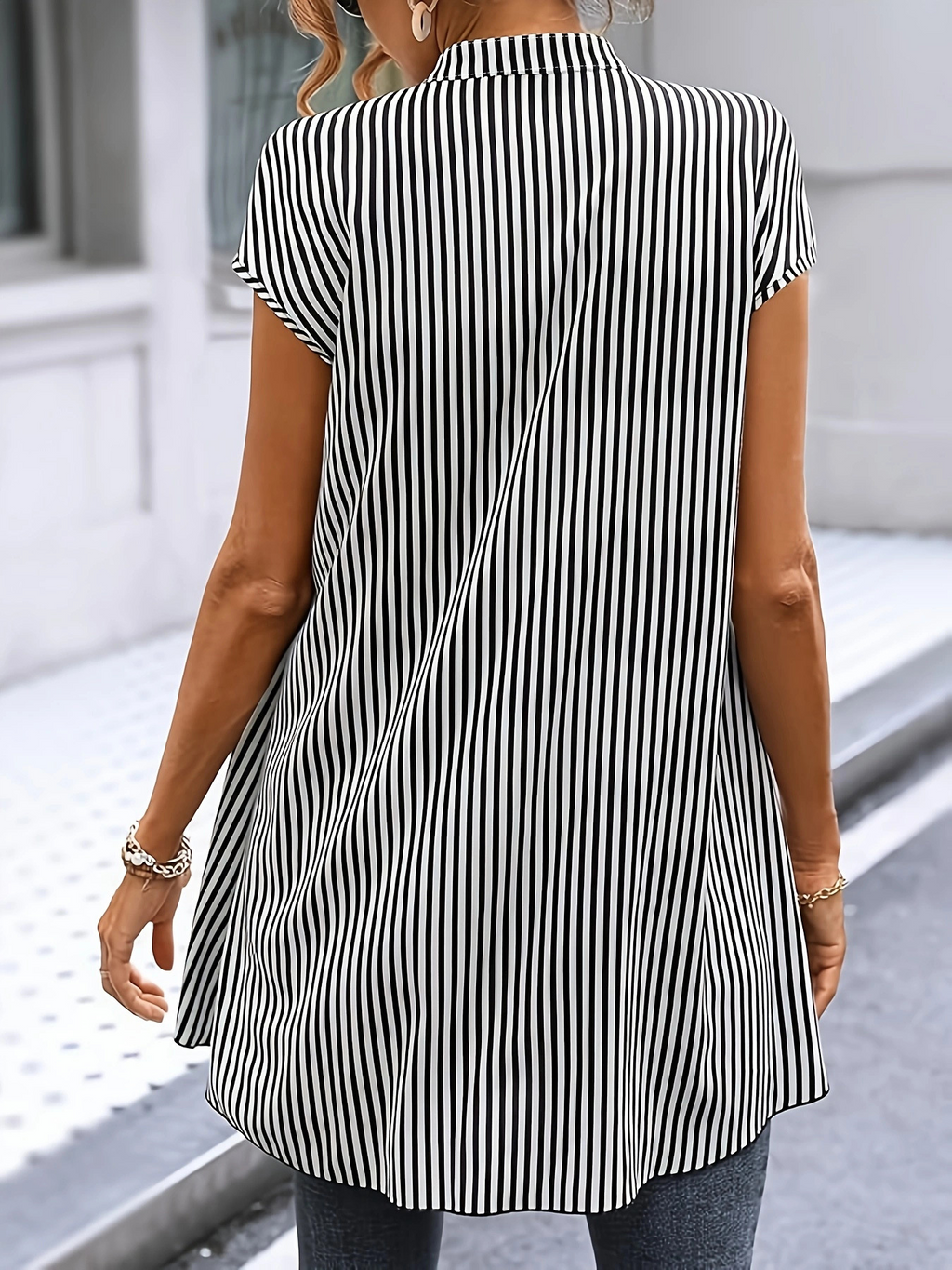 Striped Elegant Fake 2in 1 Stand Collar Short Sleeve Casual Shirt