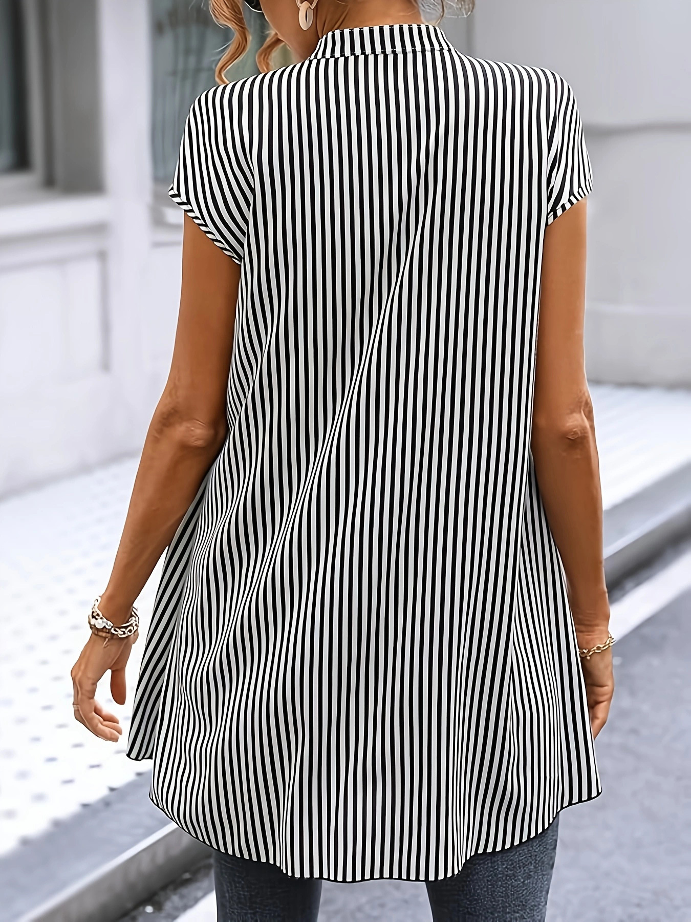 Striped Elegant Fake 2in 1 Stand Collar Short Sleeve Casual Shirt