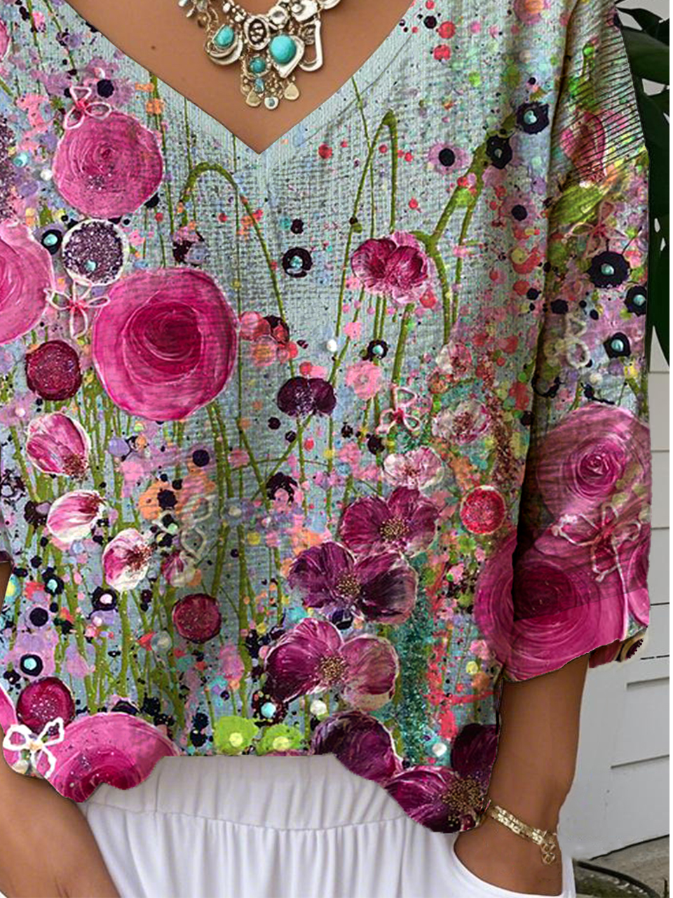 Gradient Pattern Casual Jersey V Neck T-Shirt