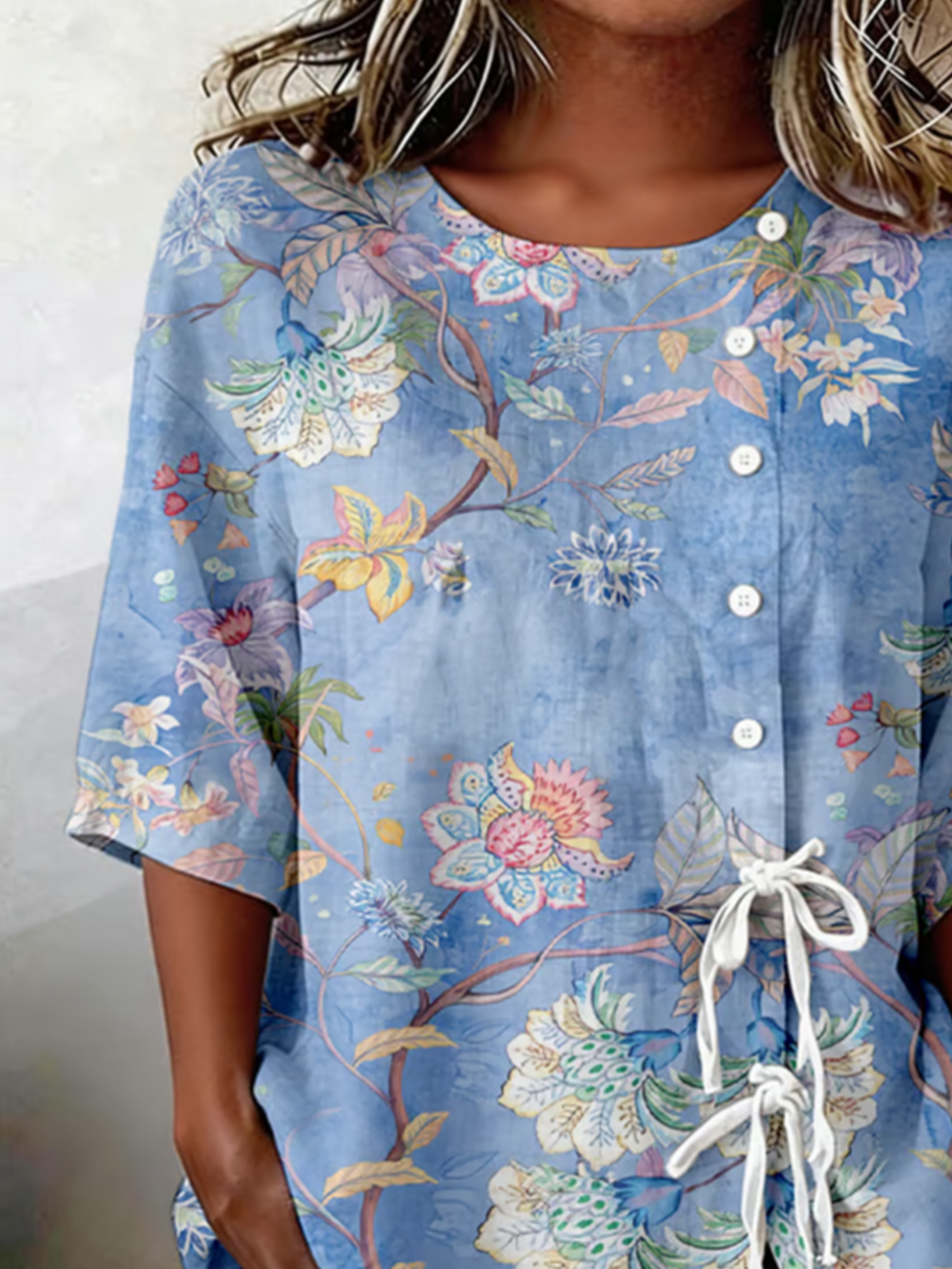Elegant Botanical Pattern Loose Crew Neck Blouse