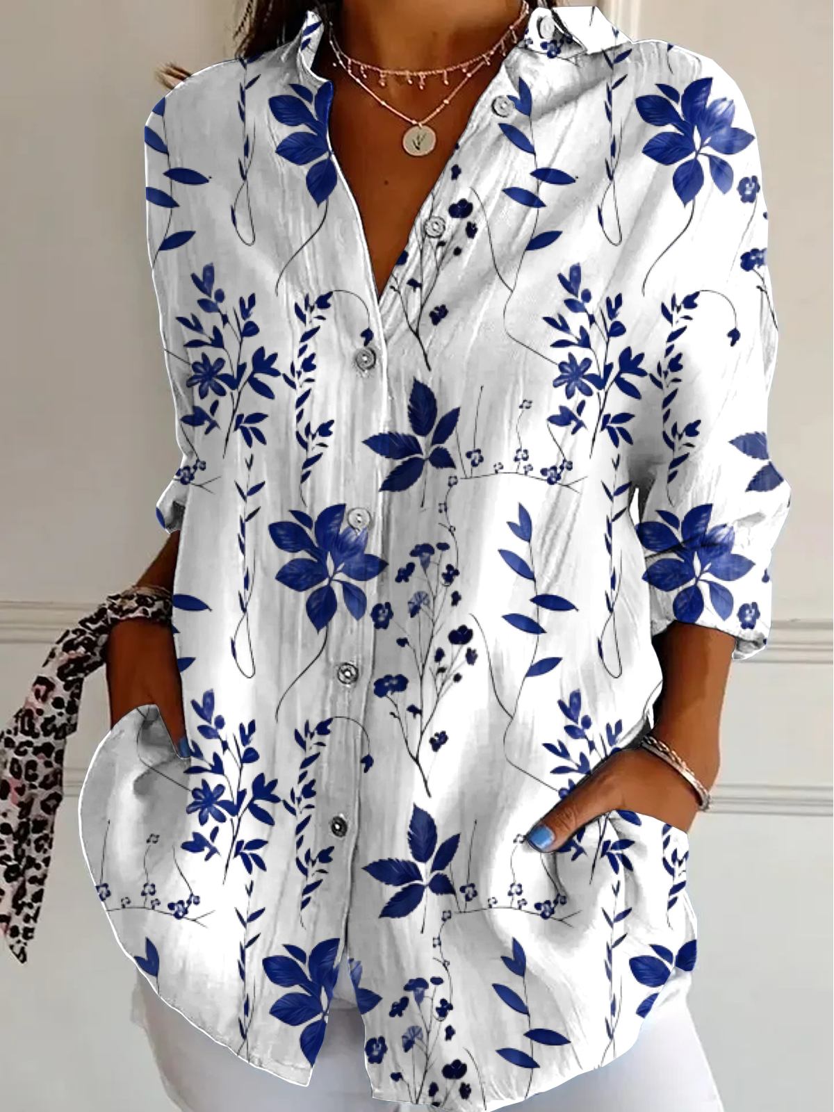 Women’s Blue Leaf Floral Print Button-Up Roll-Tab Sleeve Linen Blend Shirt