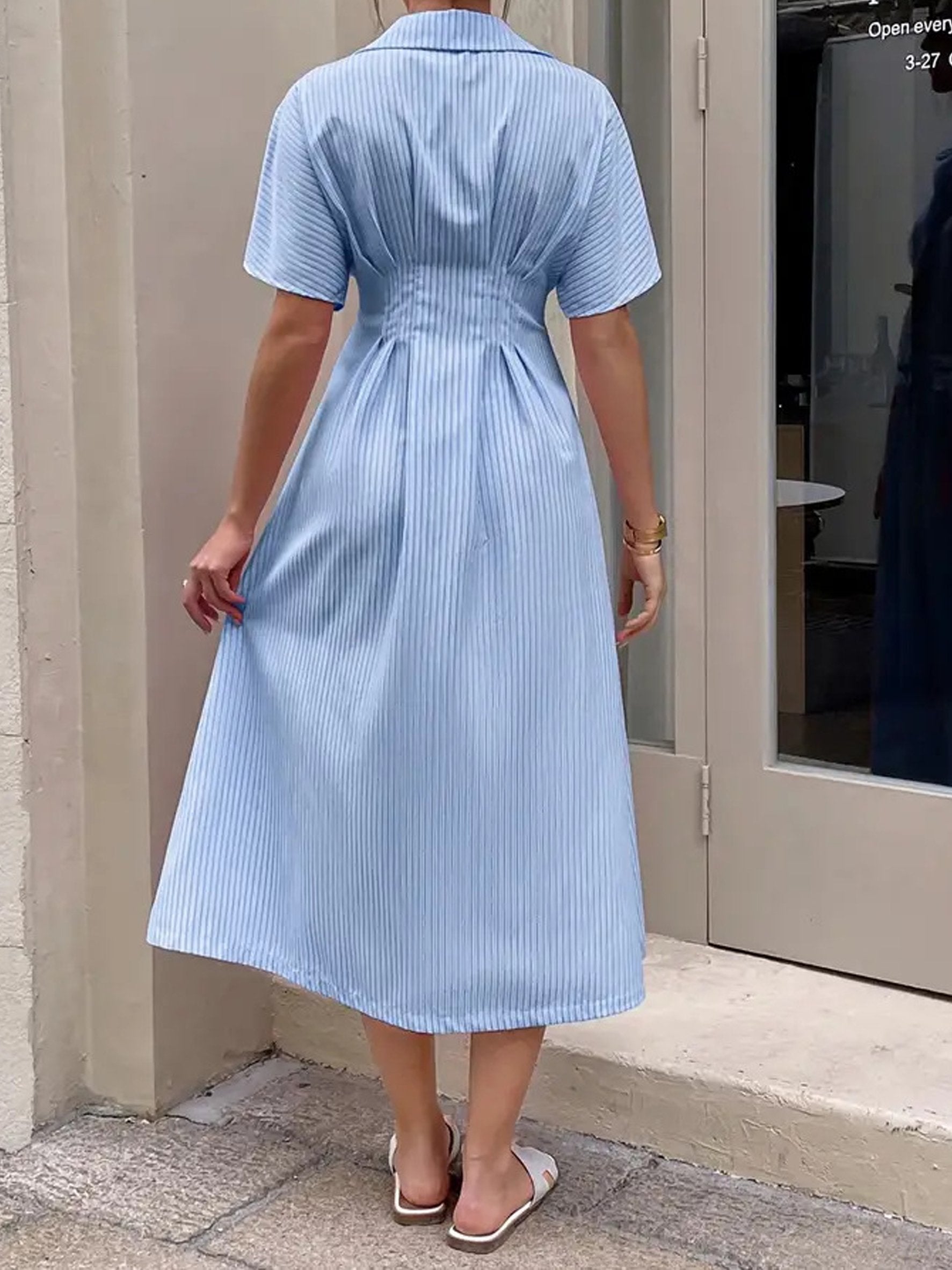 Blue Striped Slim Waist Short Sleeve Round Neck Short Dress