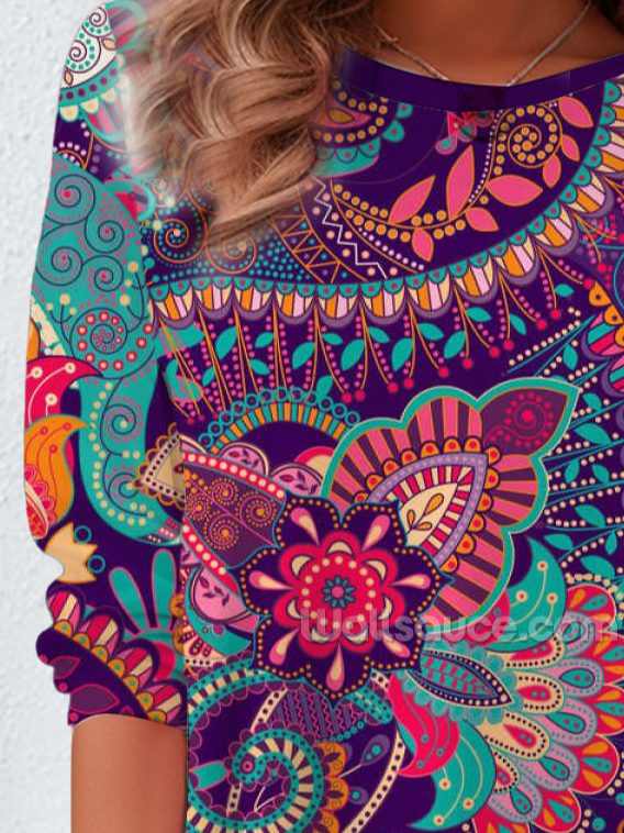 Ethnic Graphic Print Long-Sleeved Crew Neck T-shirt