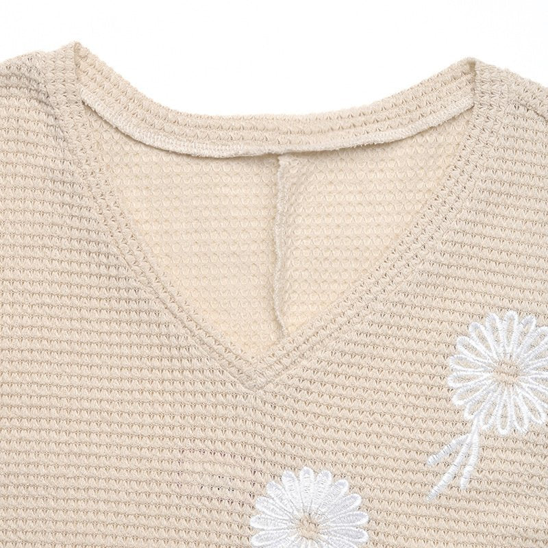 Loose Casual V Neck Embroidery Patterns T-Shirt