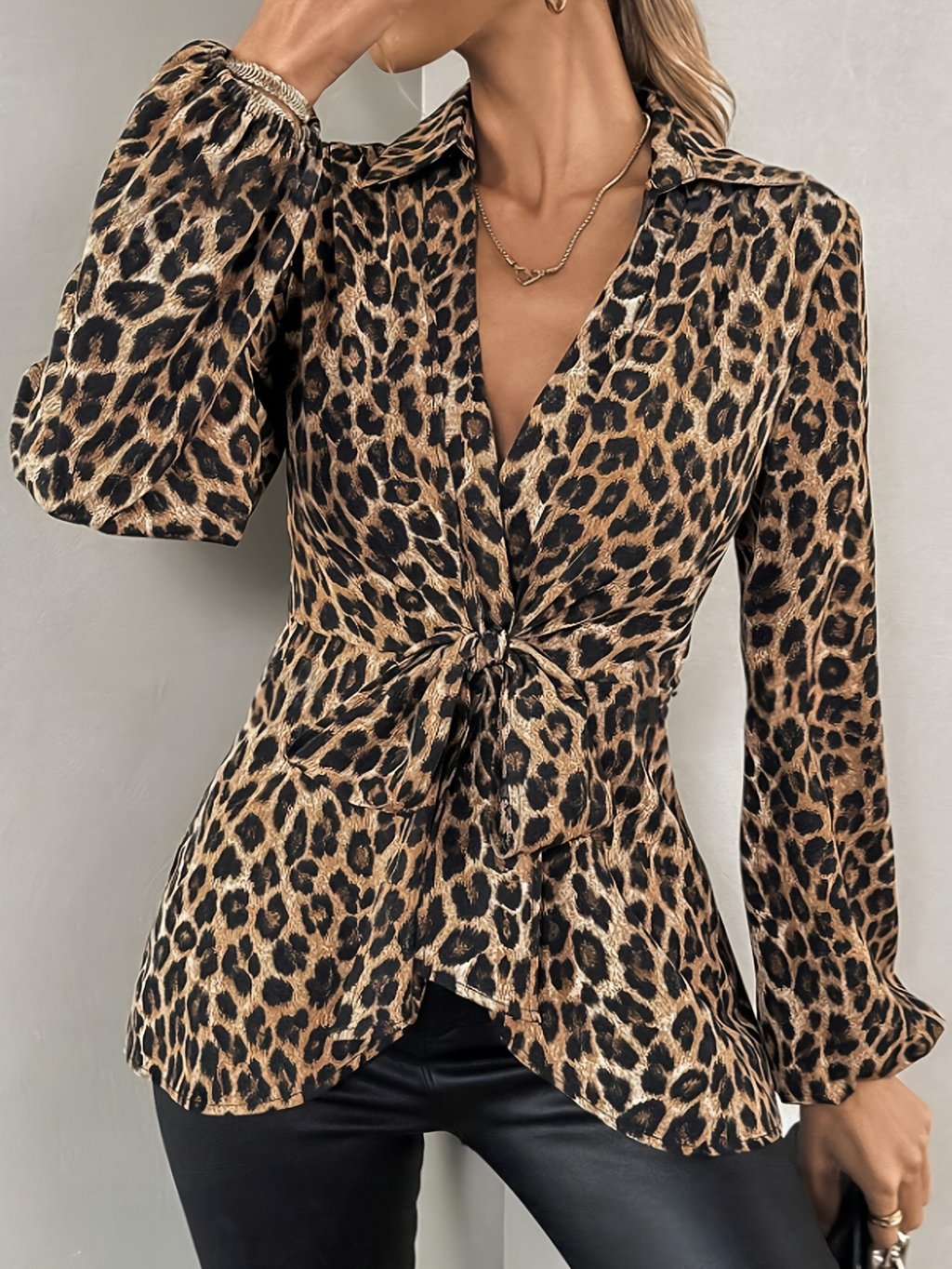 Urban Regular Fit V Neck Shirt