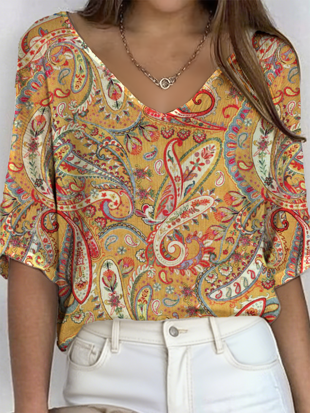 Women's Paisley Pattern V-Neck Three-Quarter Sleeve T-Shirt Loose and Comfortable Ribbed Top