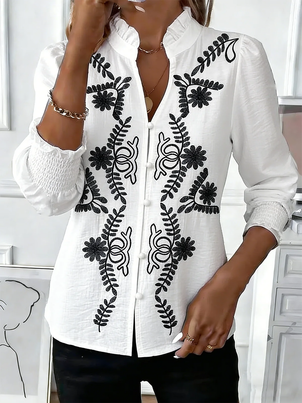 Loose Elegant Cotton-Blend Embroidery Patterns Shirt
