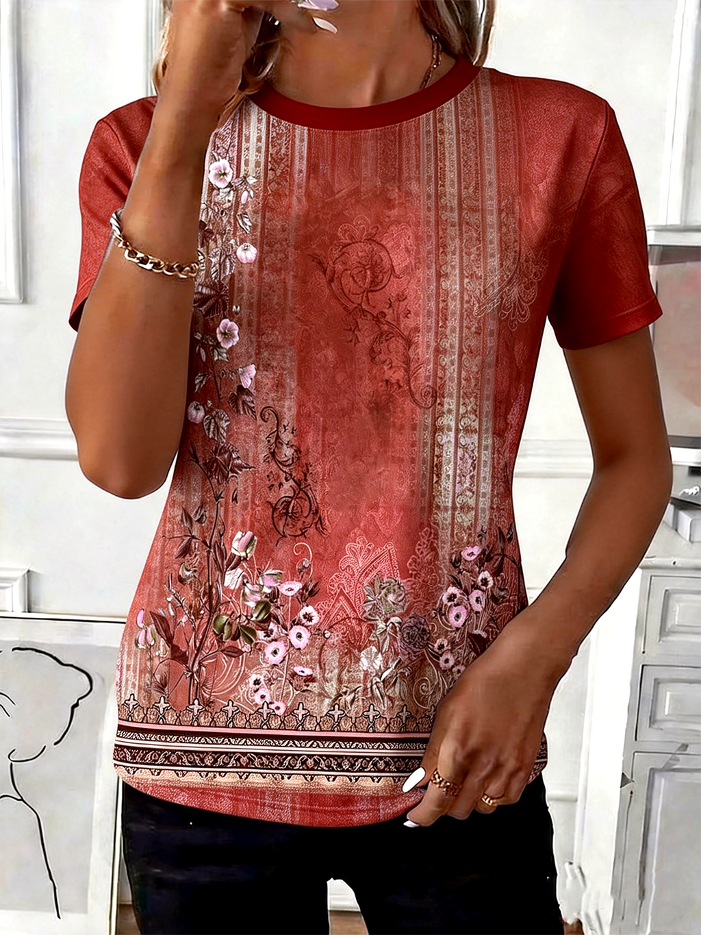 Regular Fit Crew Neck Geometric Casual T-Shirt