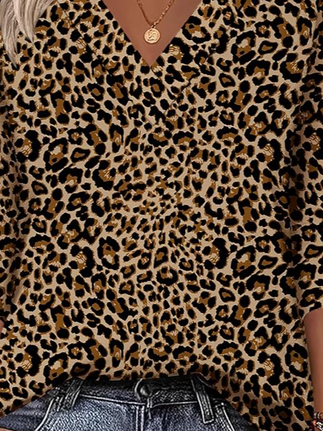 V Neck Cotton-Blend Leopard Casual T-Shirt