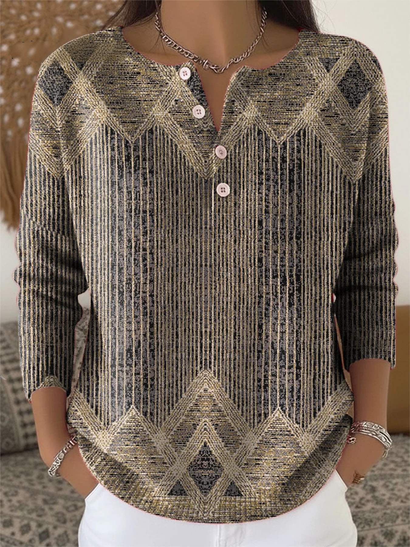 Vintage Loose Gradient Pattern Knit Top