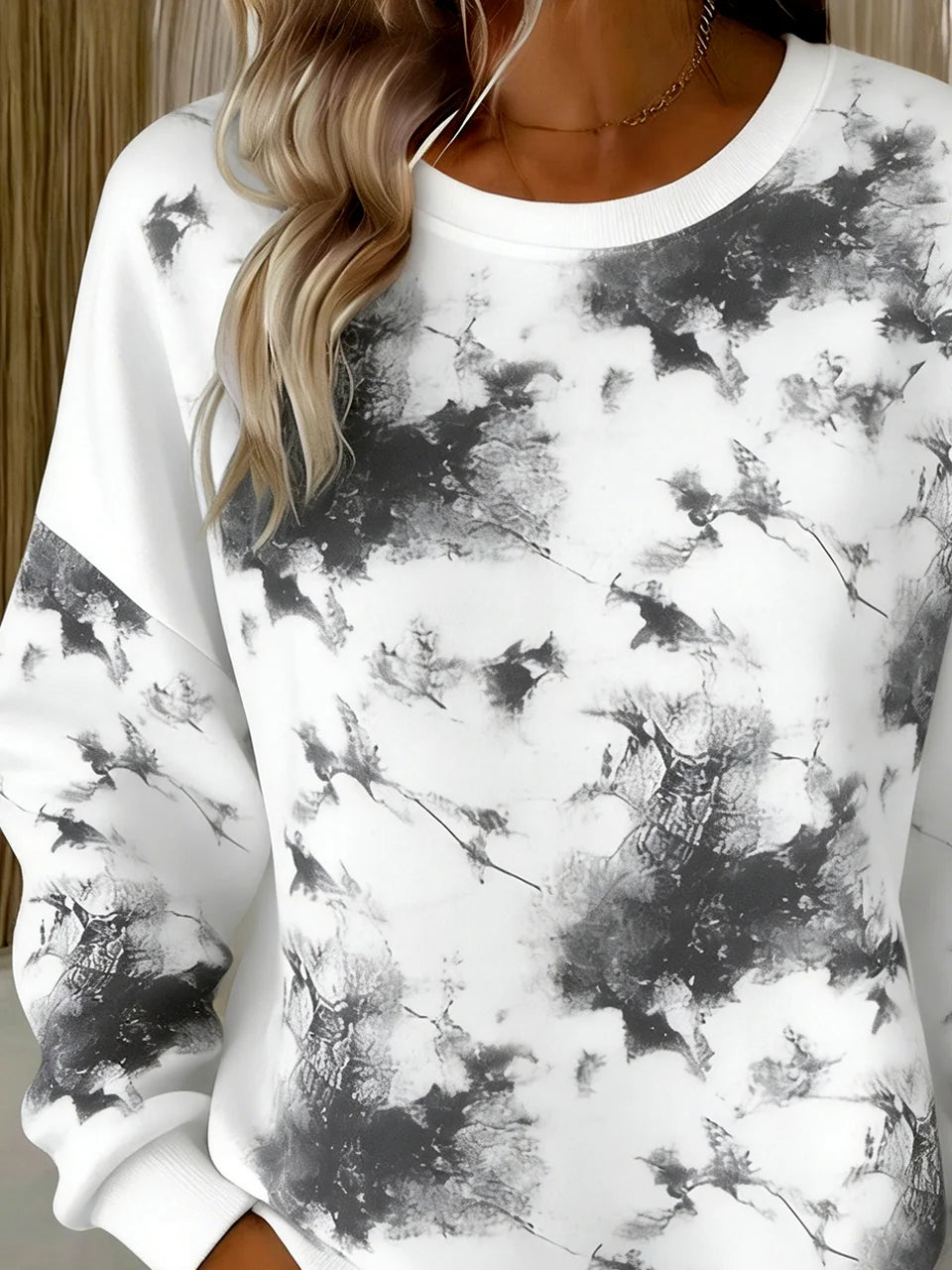 Simple Loose Cotton-Blend Crew Neck Sweatshirt
